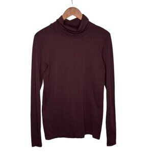 Athleta Womens Flurry Peak Turtleneck Top Size‎ M Antique Burgundy Base Layer